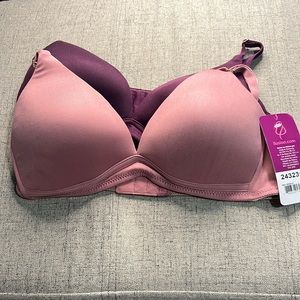 Brand new illusion bras . 2 bras in 34c .
